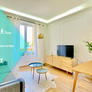 Appartement Designer Garden View Ac, Fiber Wifi Heart Of
