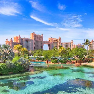 The Royal At Atlantis 4*, Creek Village Bahamák