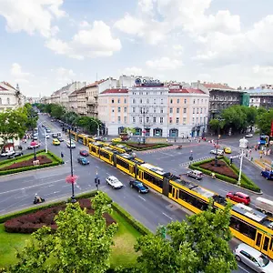 avenue-hostel.inbudapesthotels.com/