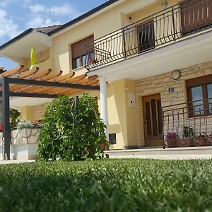 & Matan Apartment Rovinj