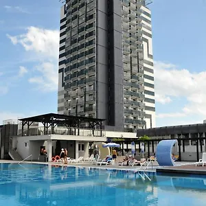 Bourgas 4*, Napospart Bulgária